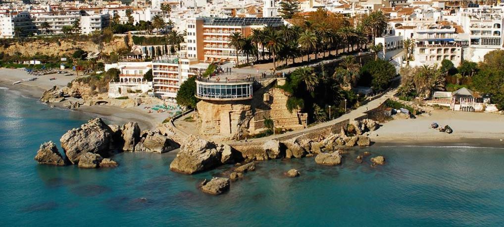 Apartamento Yaiza Nerja Εξωτερικό φωτογραφία